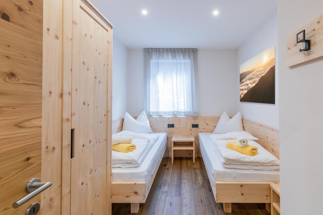 Baumannhof Apartment Фунес Екстериор снимка